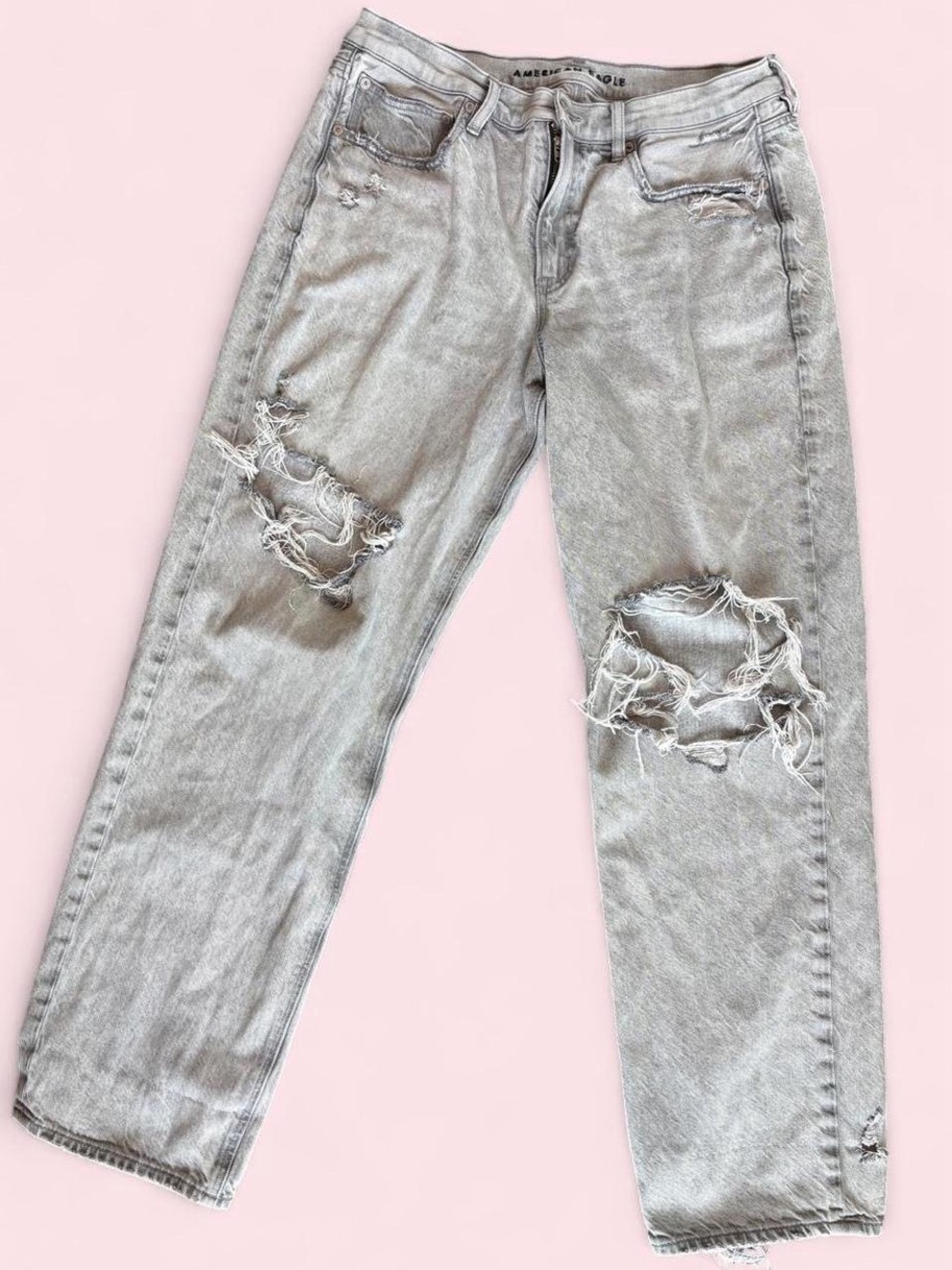 🩶❤️ American Eagle Women's 90s Straight Distressed Gray Denim Jeans 12